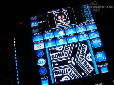 Our MEMBERS can Enlarge : touch screen visuals